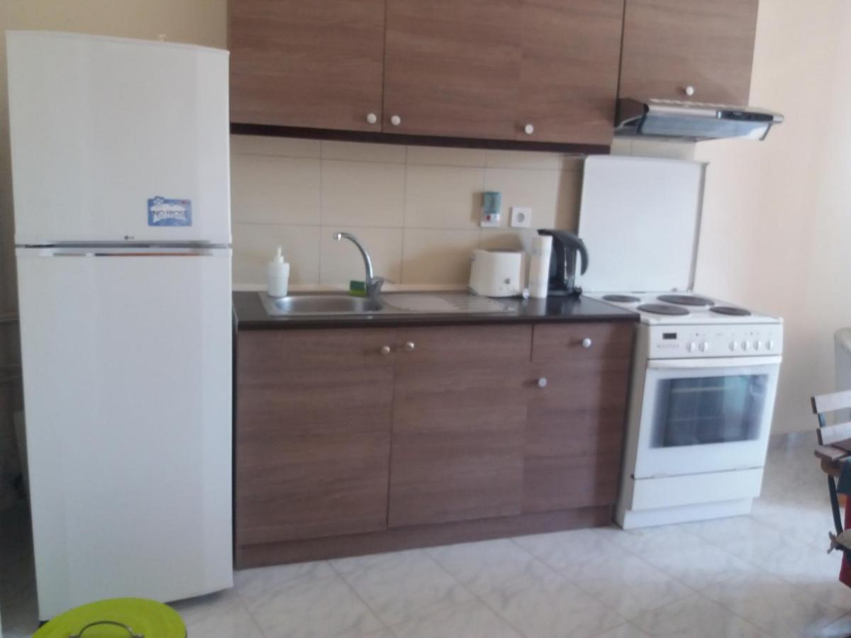 Poros Town Forest & Sea Apartment מראה חיצוני תמונה